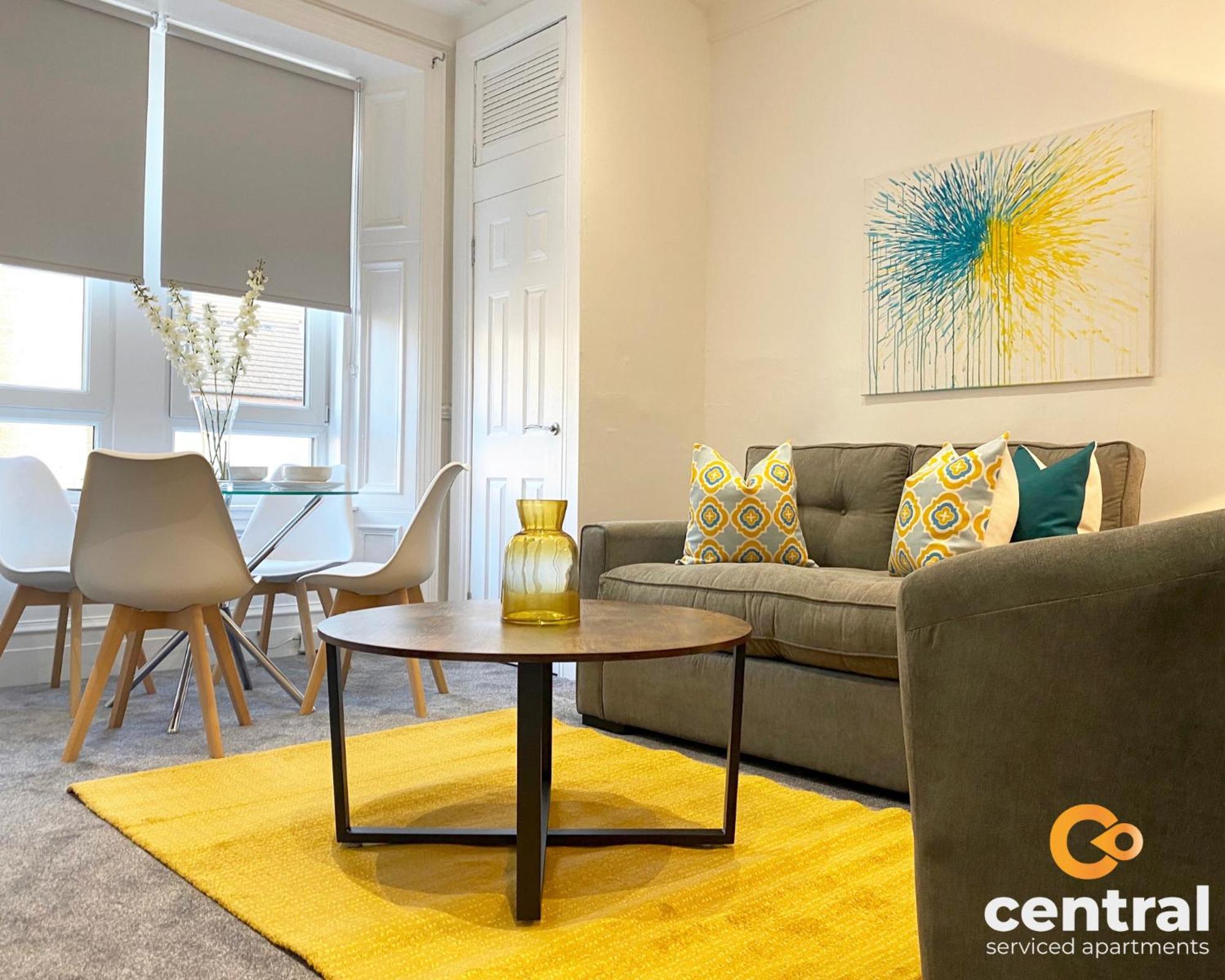 Central Serviced Apartments - Cosy 1 Bedroom - Modern - Close To Transport Links - Quiet Neighbourhood - Fast Wifi - Fully Equipped - Smart Tvs In All Rooms - Monthly Stays Welcome - Free Street Parking - Ideal Relocation To Dundee Accommodation Esterno foto